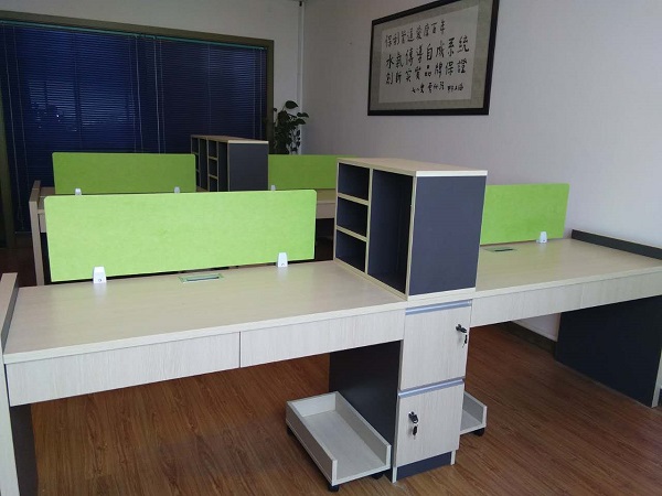 4人位隔断工位-凡顺办公家具
